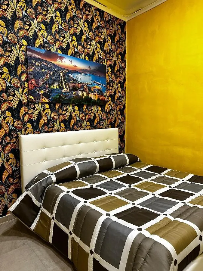 B&B Spaccanapoli A Due Passi Da Via Tribunali 2*, Naples Italie